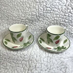 Mikasa Demitasse Teacup & Saucer Set. 2 Cups and 2 Saucers.
